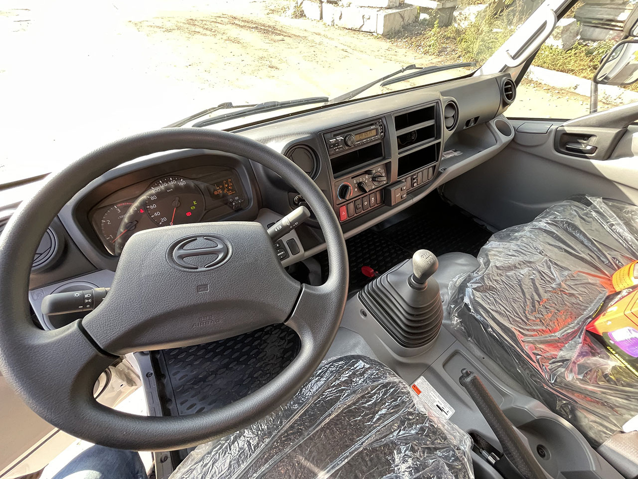 ЭВАКУАТОР HINO 300-730L СДВИЖНОЙ ФУРГОН 6,33×2,6×2,53 м