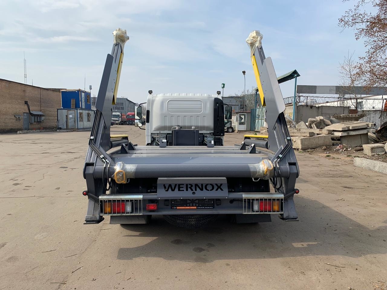 ISUZU NQR 90 L-H Бункеровоз 8 м³