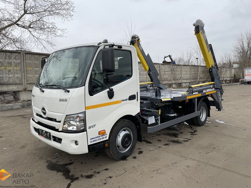 Купить HINO 300 (8.0т) БУНКЕРОВОЗ WERNOX 8м³