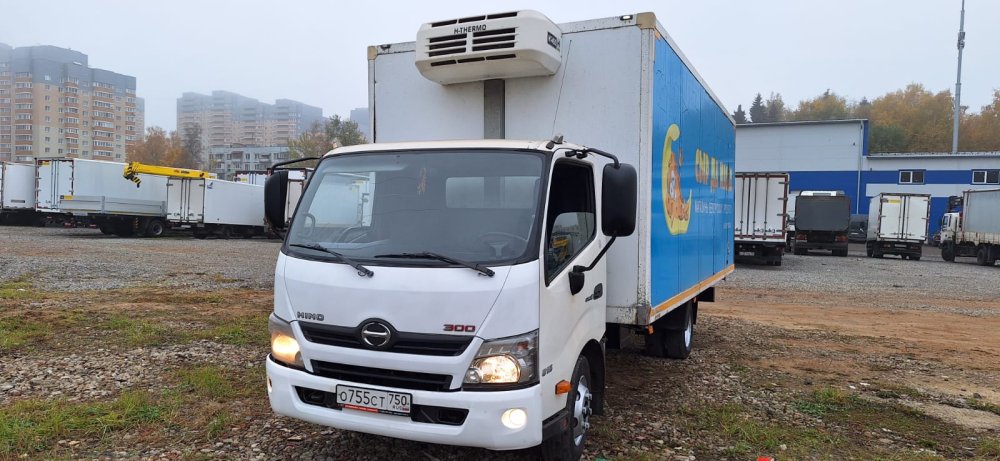 Купить HINO 300 (пробег 328 000 км)