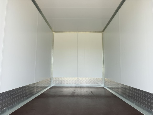SDAC J7.5 ИЗОТЕРМИЧЕСКИЙ ФУРГОН 4,2×2,2×2,4м