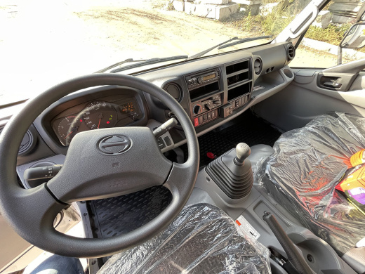 ЭВАКУАТОР HINO 300-730L СДВИЖНОЙ ФУРГОН 6,33×2,6×2,53 м