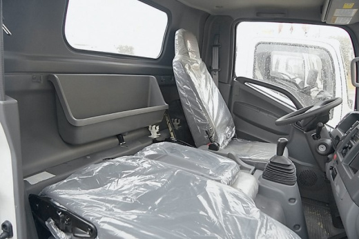JAC N80 БОРТОВОЙ С ТЕНТОМ (ШТОРЫ) (8,0 Т)