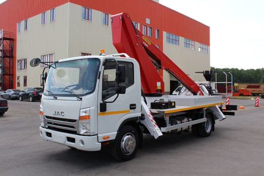 JAC N80 с АГП PALFINGER P180T