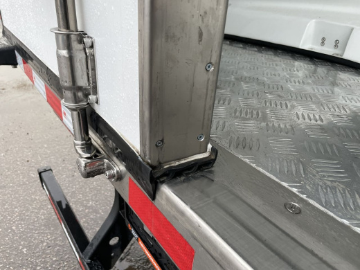 SDAC K12 (11,4т) РЕФРИЖЕРАТОР ХОУ FRIDGE FG 5000h 6,4×2,6×2,5м