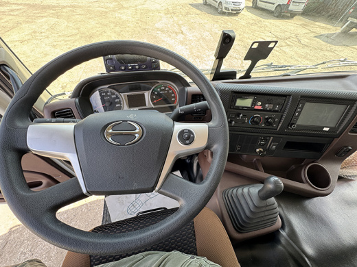 HINO 700 4×2 Рефрижератор с автономной ХОУ, 9,2 м