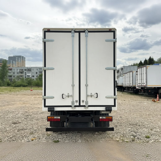 SDAC J7.5 ИЗОТЕРМИЧЕСКИЙ ФУРГОН 4,2×2,2×2,4м