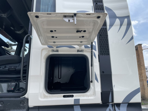 SITRAK C7H-G (МРМ 32т) ТЯГАЧ 6×4