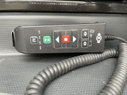 DONGFENG GX DFH4180 (МРМ 18т) ТЯГАЧ 4×2