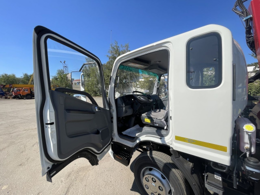 JAC N90 ЭВАКУАТОР СО СДВИЖНОЙ ПЛАТФОРМОЙ КМУ NR 811T 2S (4т)
