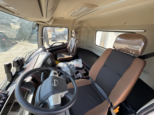 HINO 700 6×2 рефрижератор автономный, 9,2 м