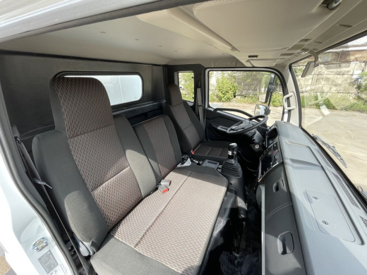 ИЗОТЕРМИЧЕСКИЙ ФУРГОН DONGFENG CAPTAIN C120-L (МРМ 11,9т) 7,5 м