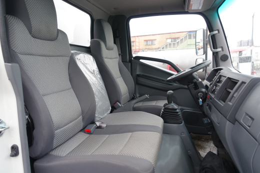 Рефрижератор на базе JAC N56 со спальником (5,2м)