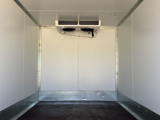 DONGFENG JUNFENG Q35 (МРМ 3,5т) РЕФРИЖЕРАТОР ХОУ FRIDGE 3000h