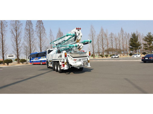 АВТОБЕТОНОНАСОС KCP 43ZX5170 НА ШАССИ DAEWOO DV11K