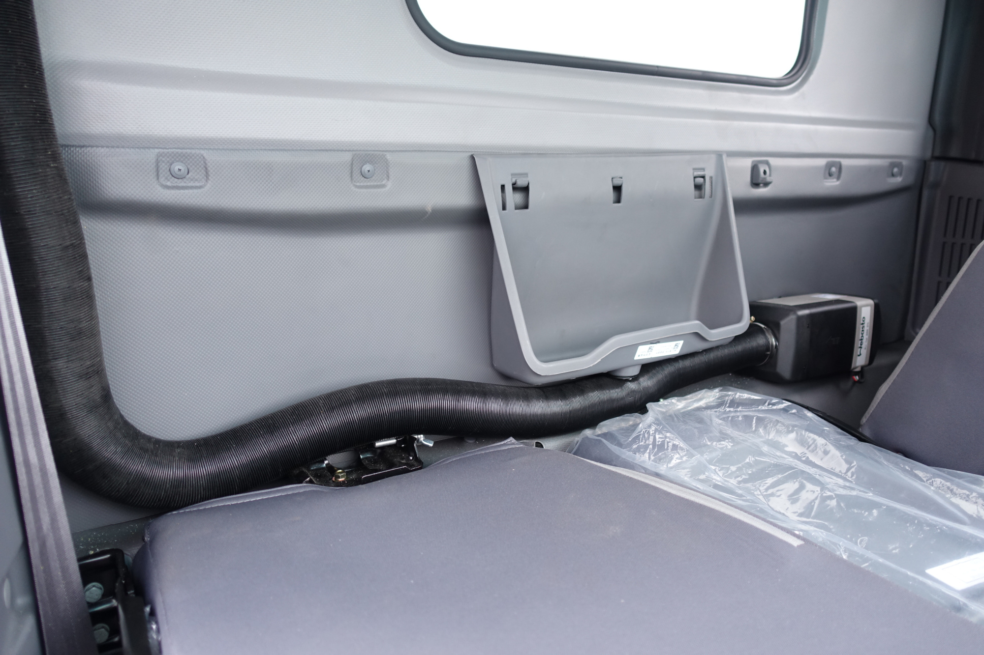 Рефрижератор на базе JAC N56 со спальником (5,2м)