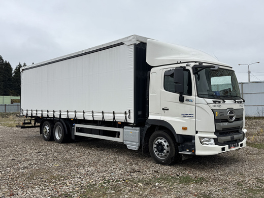 HINO 700 6×2 борт-тент, штора 3-х сторонняя, 9,2 м